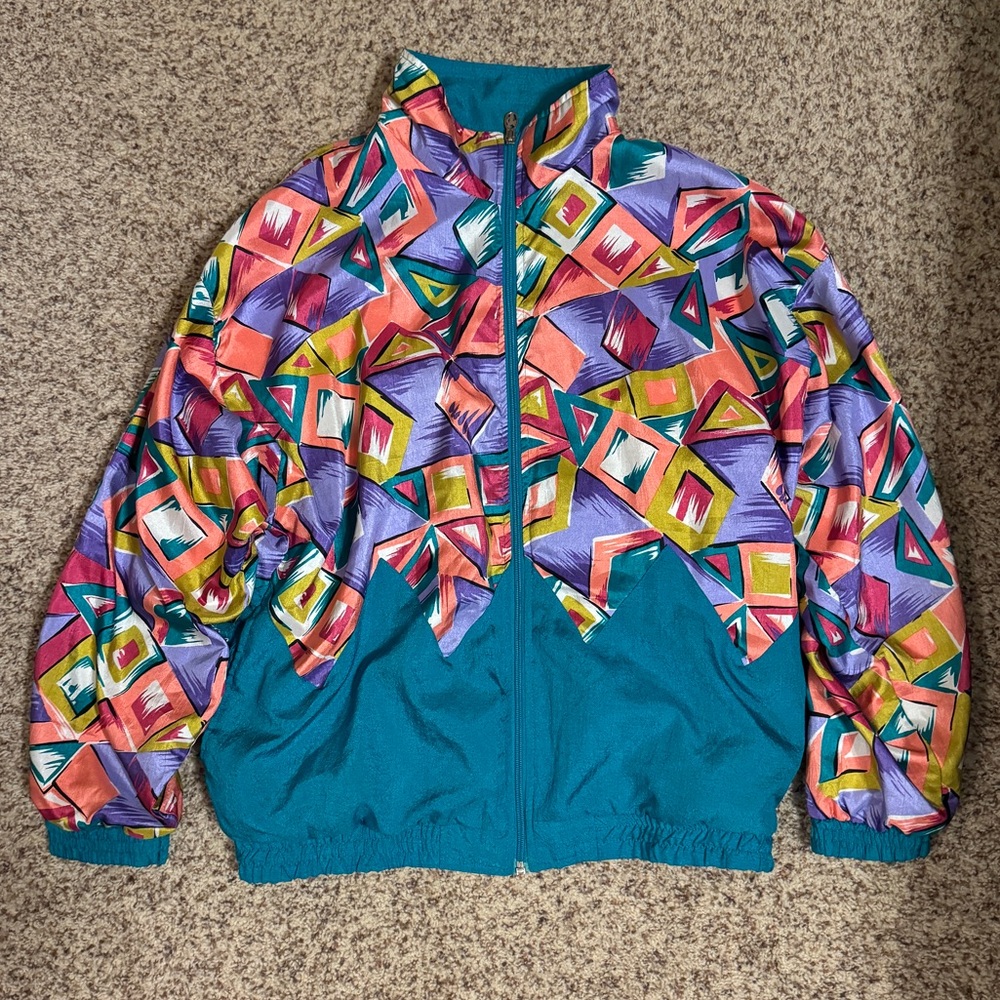 Vintage Windbreaker - like new condition.